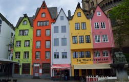 Рыбный рынок и цветные дома в Кельне