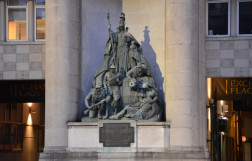 Exchange Newsroom memorial в Ливерпуле