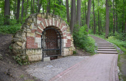 Грот на Глухой дорожке, Царицыно