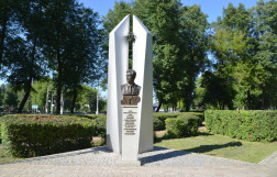 Памятник Стекольникову в Подольске