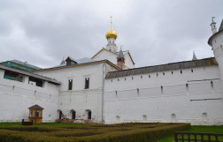 Церковь Спаса на Сенях