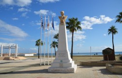 Памятник генералу Кимону