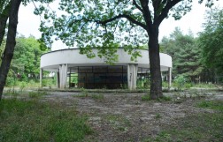 Нарзанная галерея в парке Победы (Ессентуки)