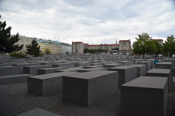 Мемориал жертвам Холокоста