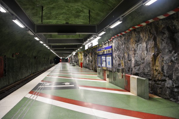 Kungsträdgården metro stacija