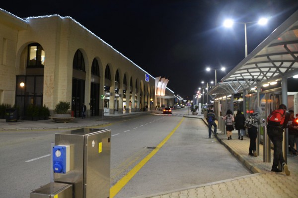 How to get to / from Malta airport