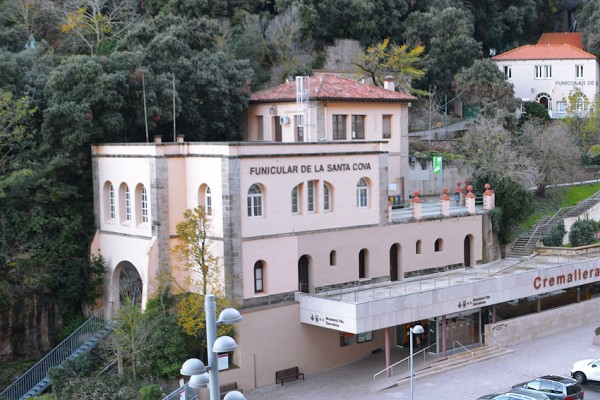 Фуникулер Санта Кова