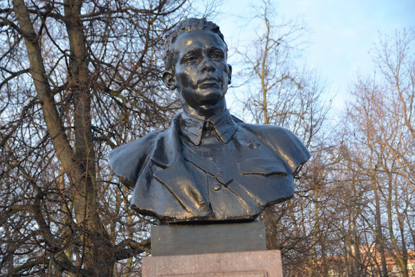 Памятник В.В. Талалихину, Подольск