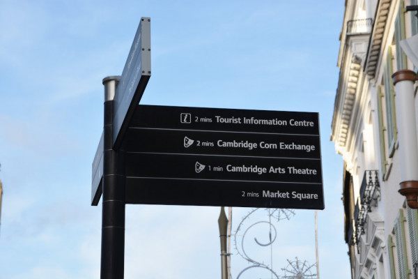 Камера хранения багажа в Кембридже