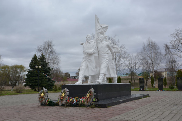 Парк Победы в Ростове Великом