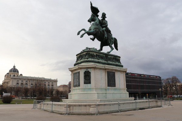 Памятник эрцгерцогу Карлу в Вене